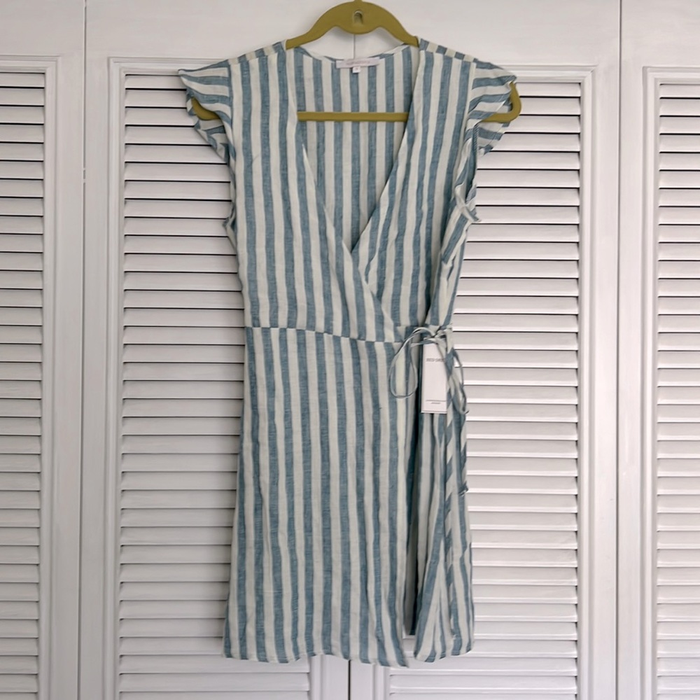 New with tags, red dress wrap, dress size medium